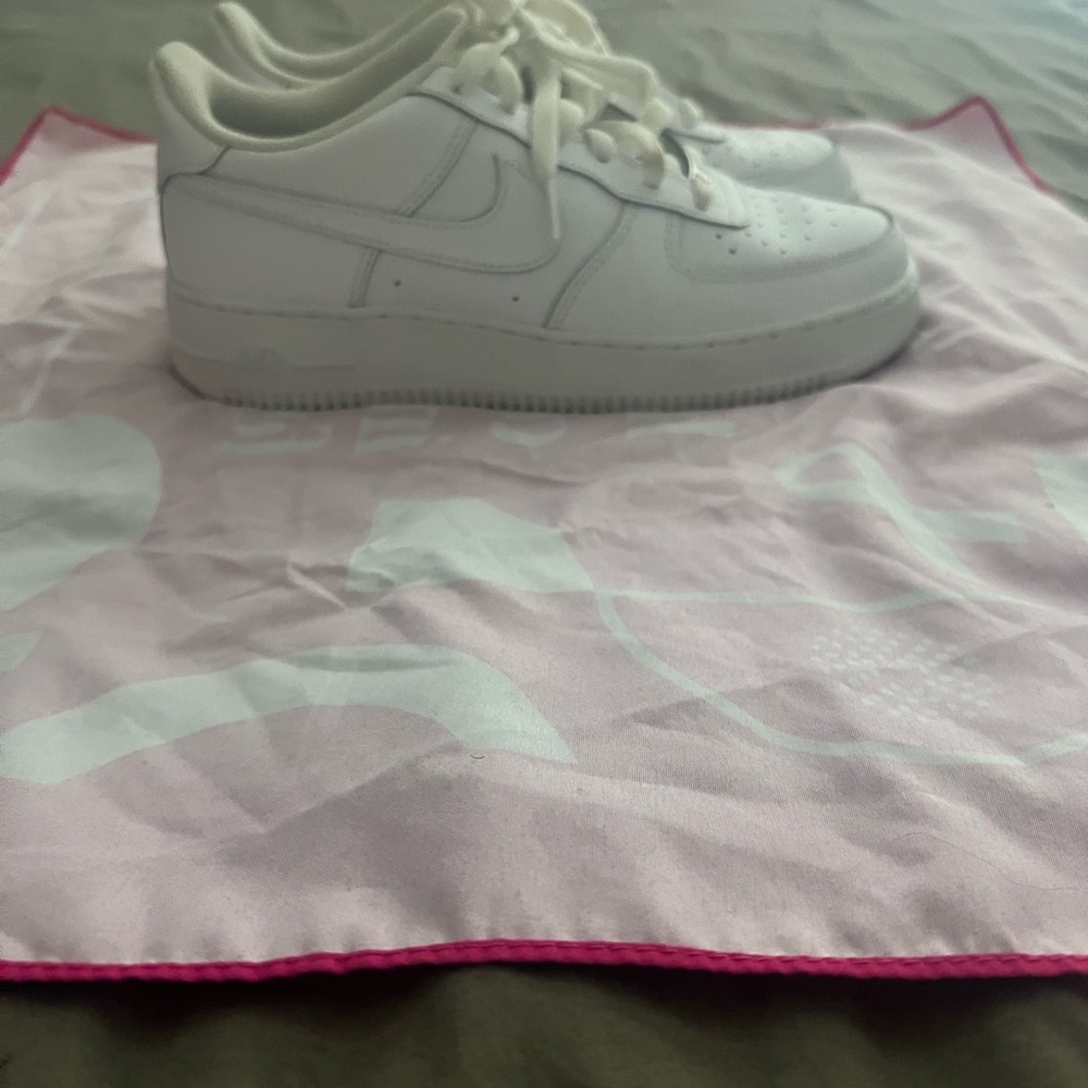 White Nike Sneakers